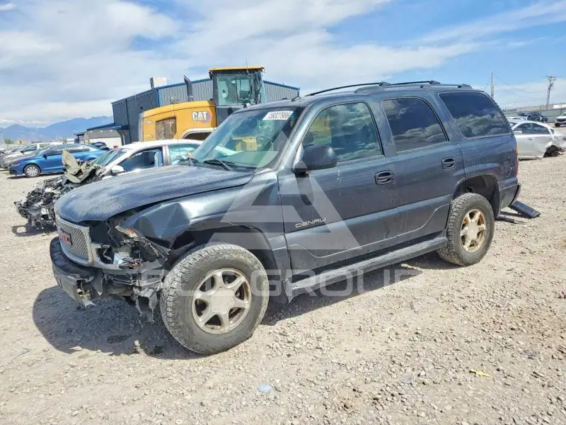 2004 GMC YUKON фото