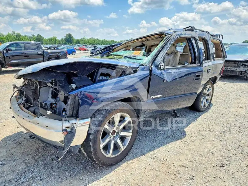 2004 GMC YUKON фото
