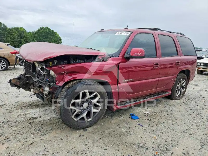 2004 GMC YUKON фото