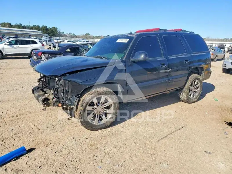 2004 GMC YUKON photo