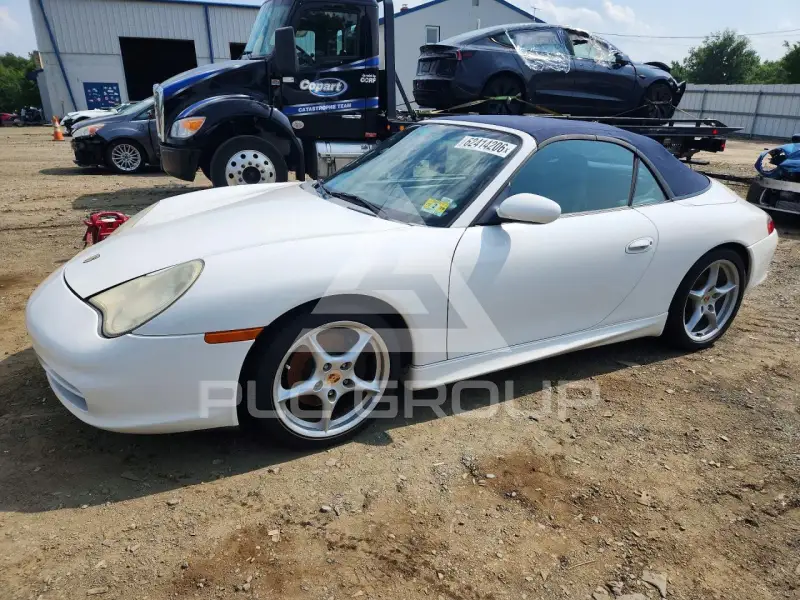 2004 Porsche 911 photo