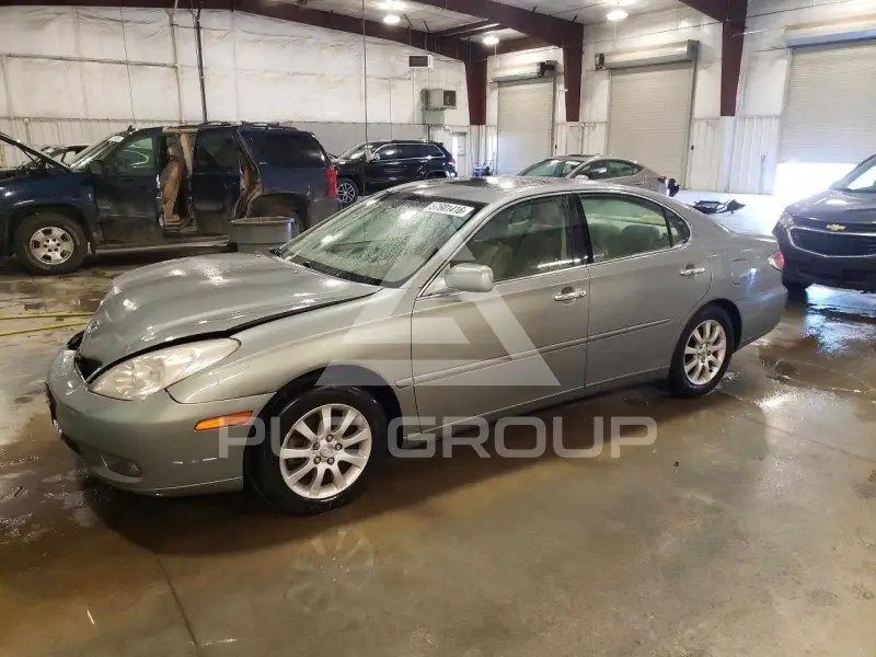 2004 Lexus ES330 photo