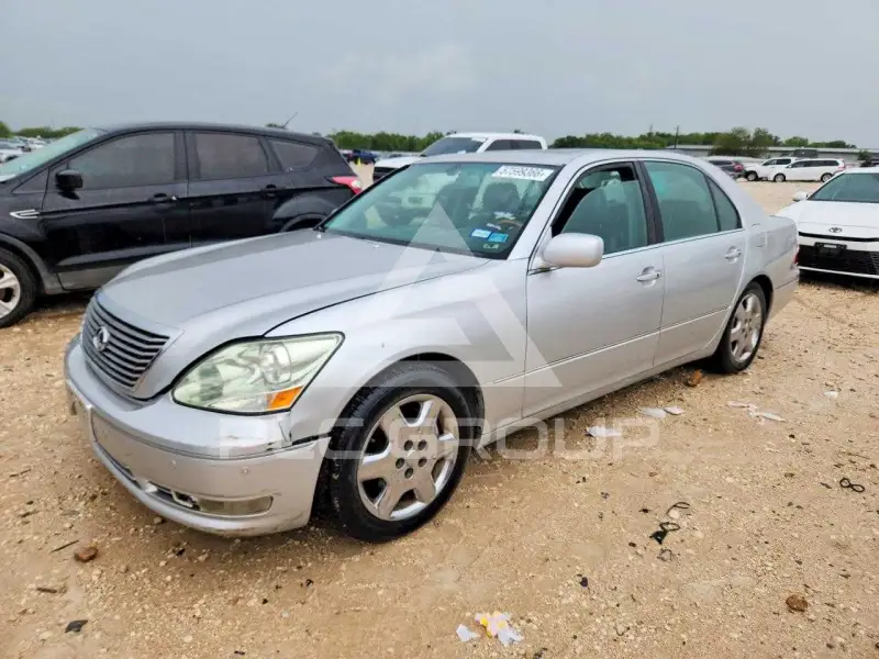 2004 Lexus LS430 photo
