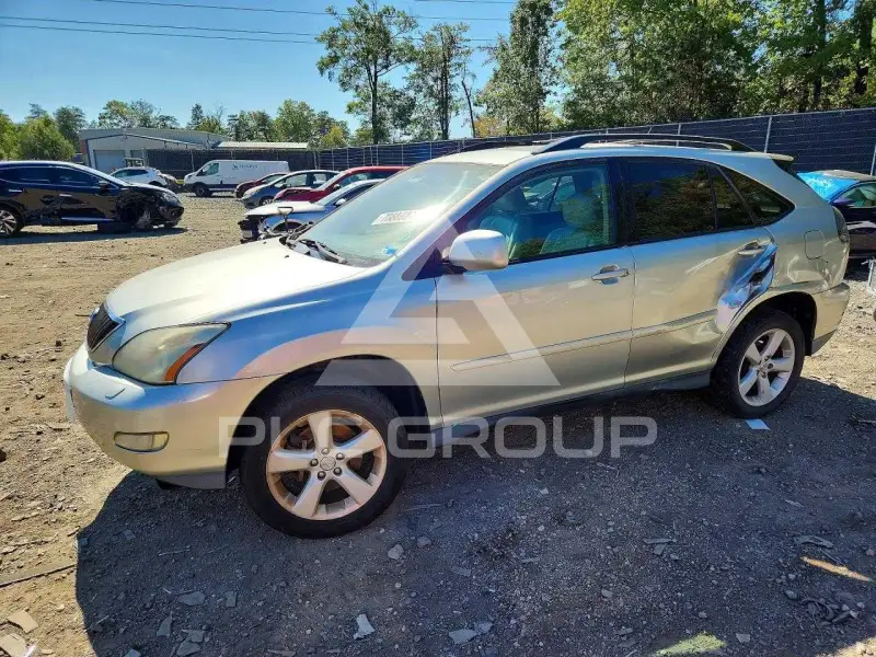 2004 Lexus RX330 photo