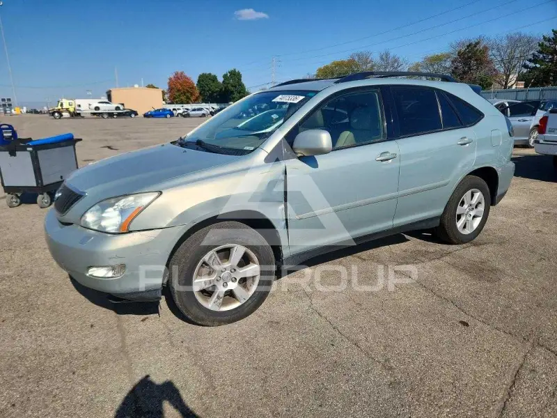 2004 Lexus RX330 photo