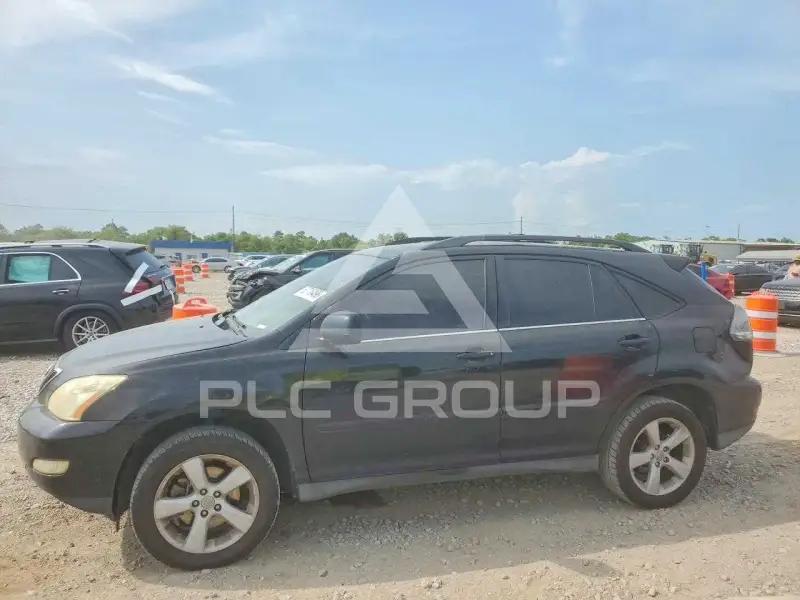 2004 Lexus RX330 photo