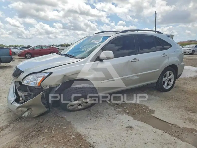 2004 Lexus RX330 photo