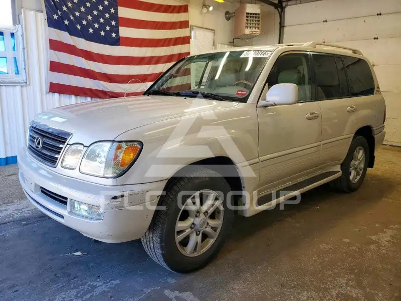 2004 Lexus LX470 фото