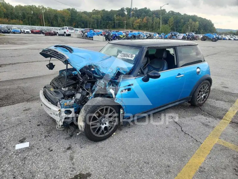 2004 Mini COOPER фото