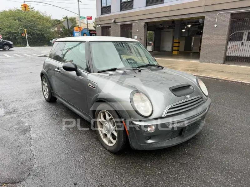 2004 Mini COOPER фото