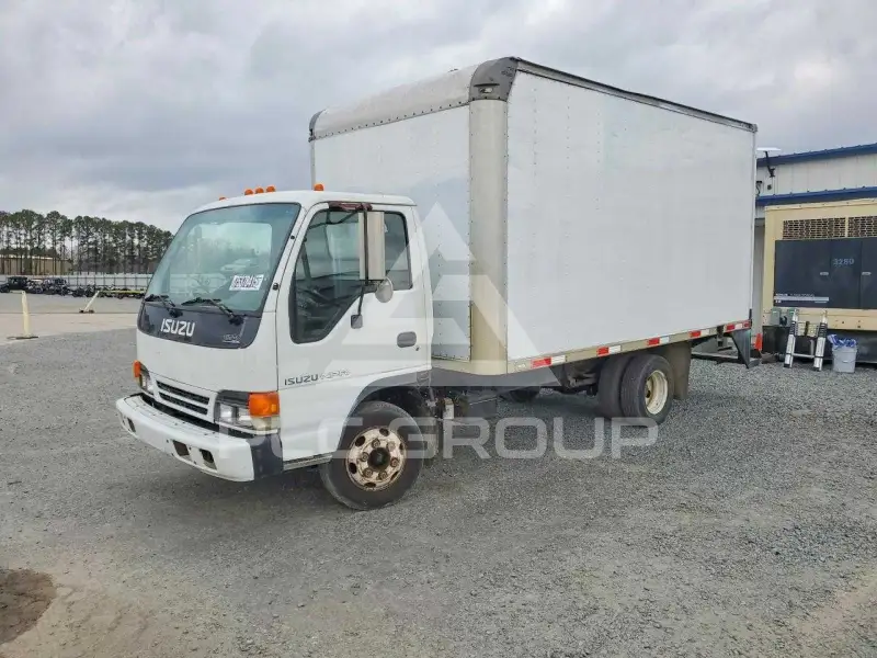 2004 Isuzu NPR photo