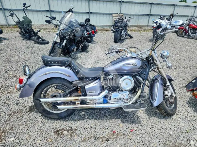 2004 Yamaha  фото