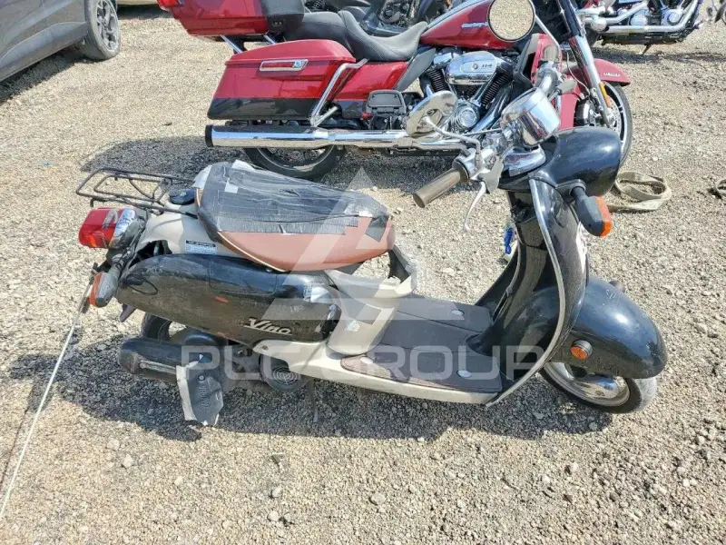 2004 Yamaha  photo