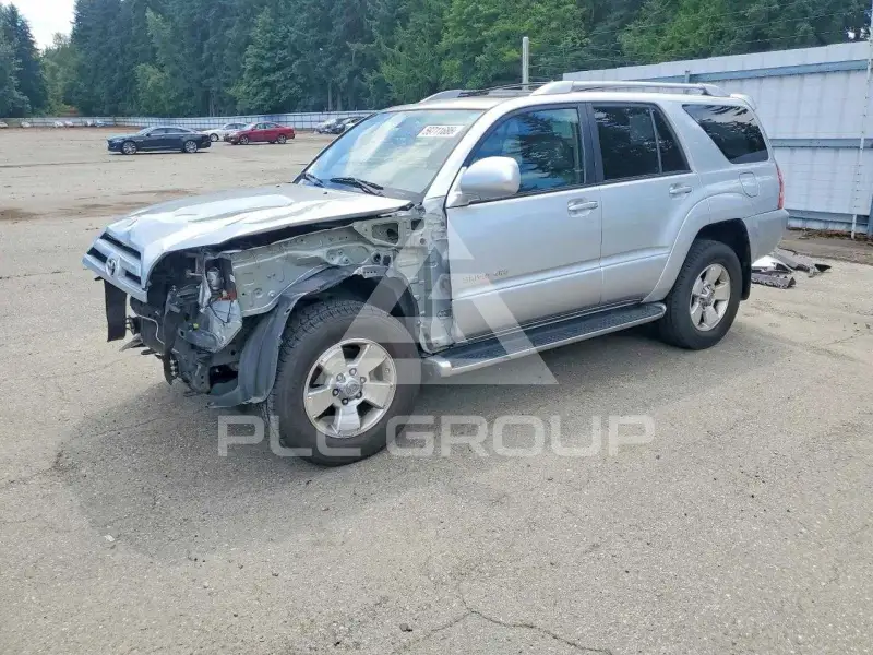 2004 Toyota 4 RUNNER photo