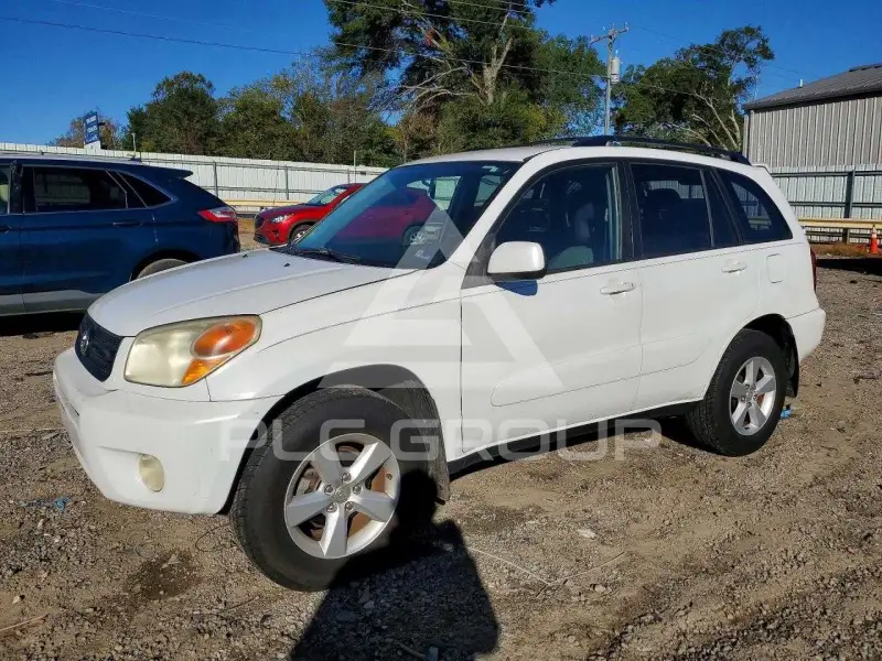2004 Toyota RAV4 фото