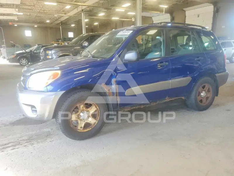2004 Toyota RAV4 фото
