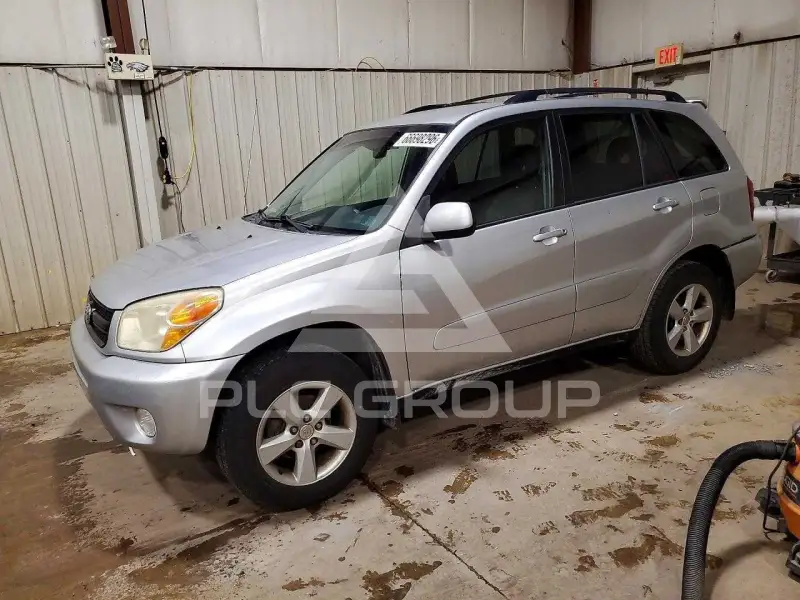 2004 Toyota RAV4 фото