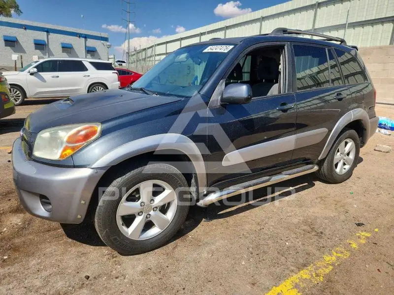 2004 Toyota RAV4 photo