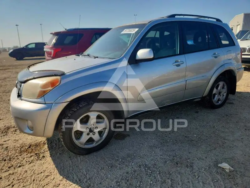 2004 Toyota RAV4 фото