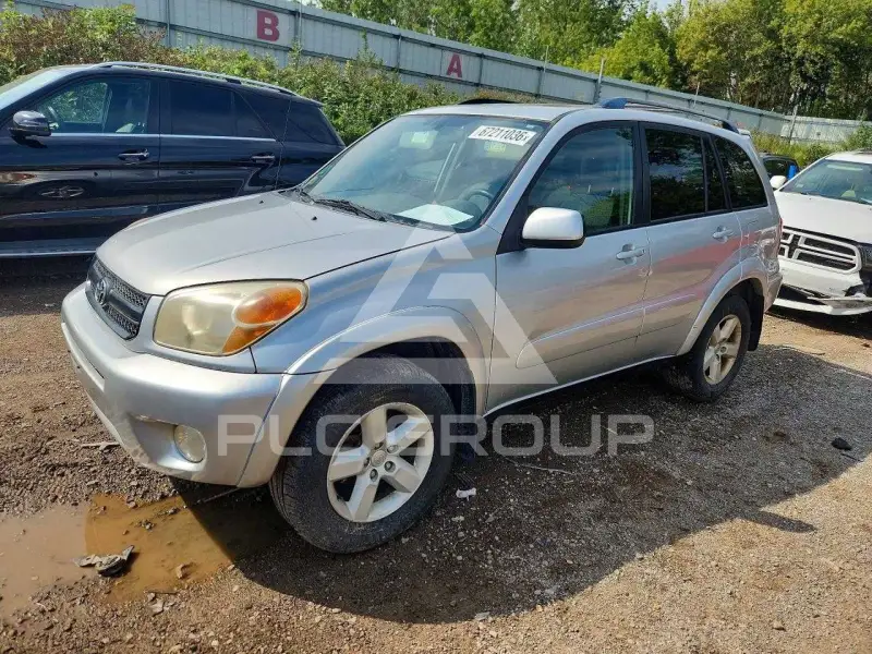 2004 Toyota RAV4 фото