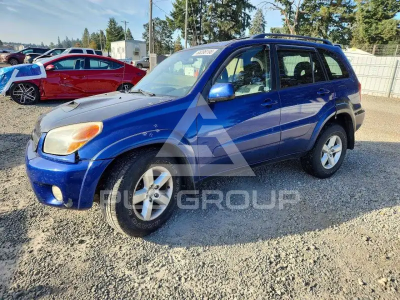 2004 Toyota RAV4 фото