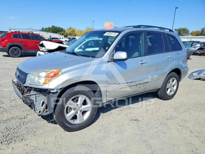 2004 Toyota RAV4 фото