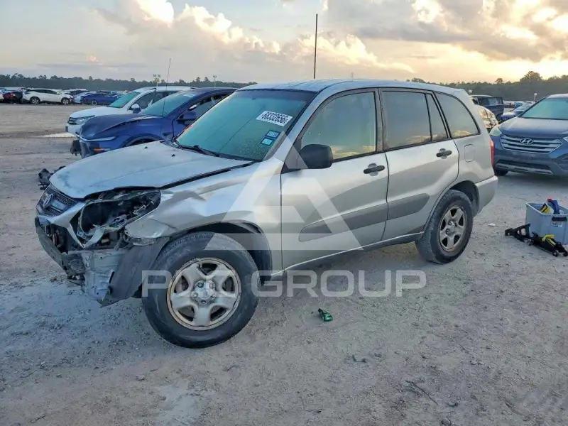 2004 Toyota RAV4 фото