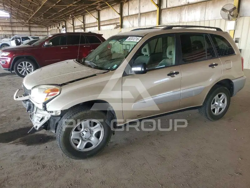 2004 Toyota RAV4 photo