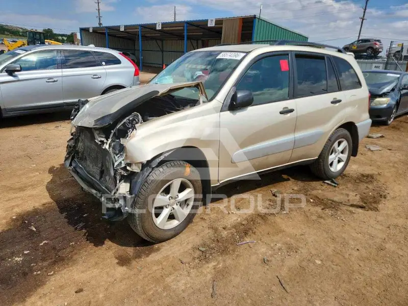 2004 Toyota RAV4 photo