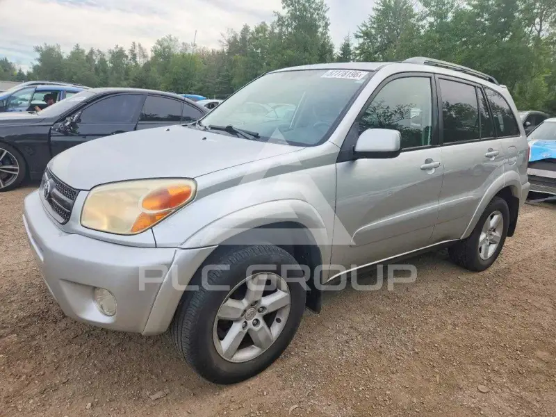 2004 Toyota RAV4 photo