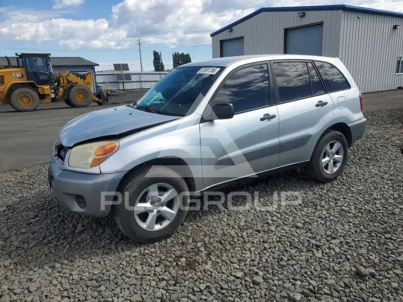2004 Toyota RAV4 photo