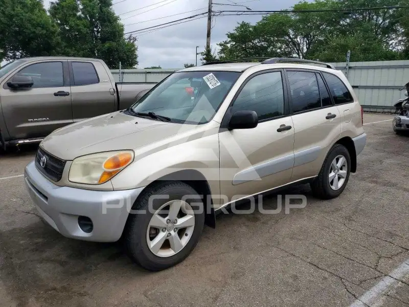 2004 Toyota RAV4 photo