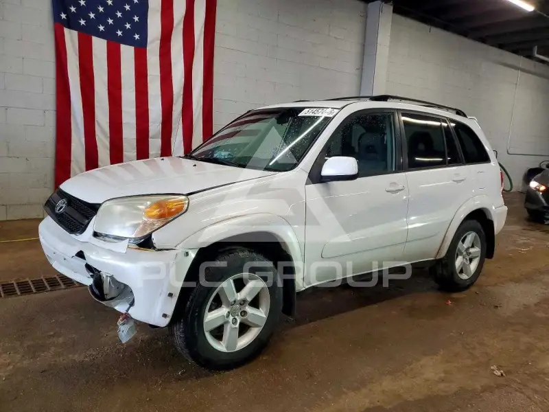 2004 Toyota RAV4 фото