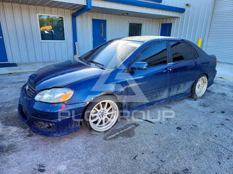 2004 Toyota COROLLA фото