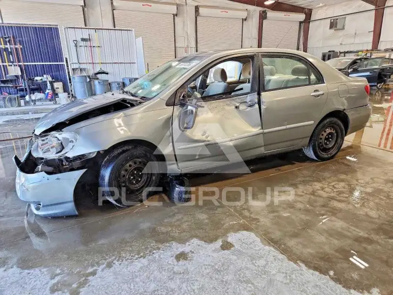 2004 Toyota COROLLA фото