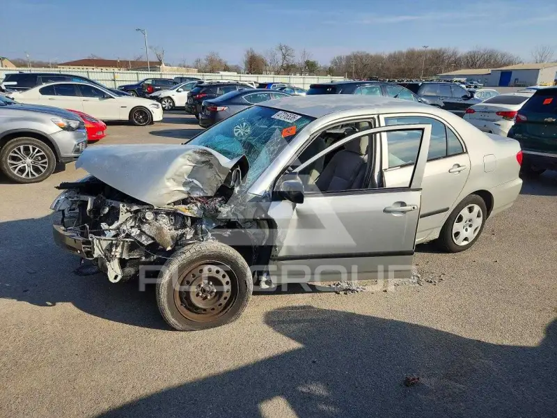 2004 Toyota COROLLA фото