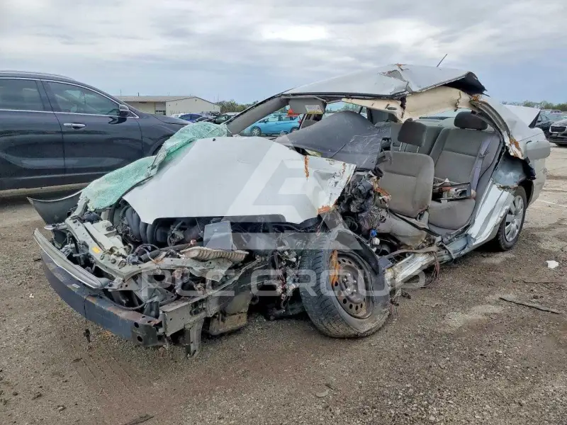 2004 Toyota COROLLA photo