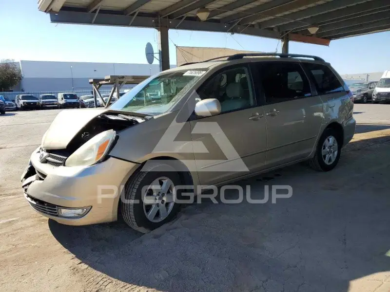 2004 Toyota SIENNA фото