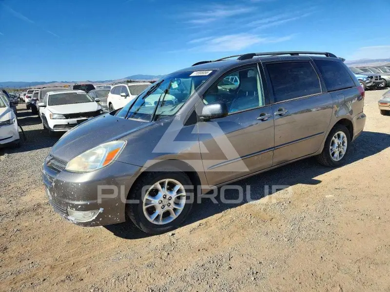 2004 Toyota SIENNA фото