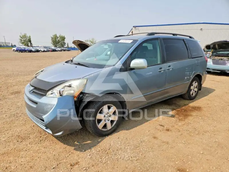 2004 Toyota SIENNA фото
