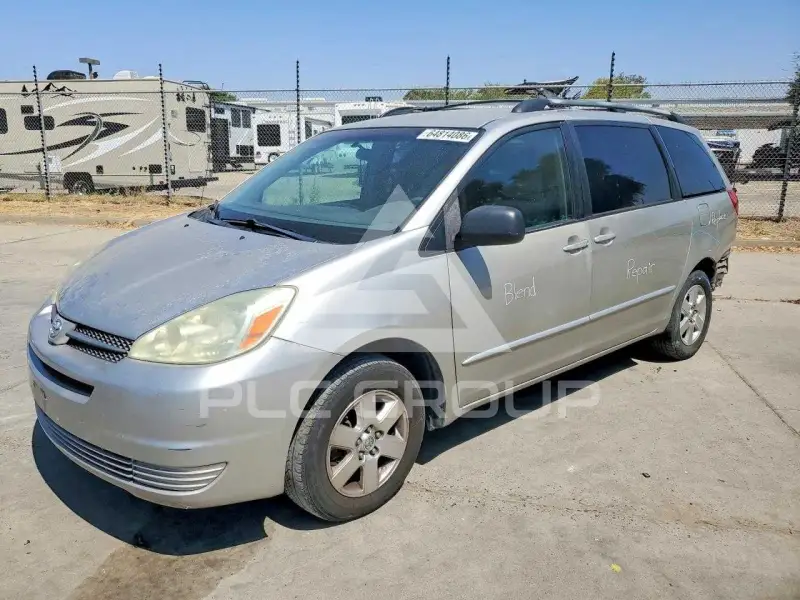 2004 Toyota SIENNA фото