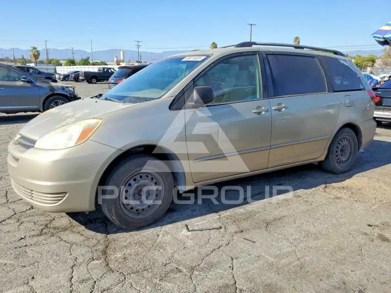2004 Toyota SIENNA фото