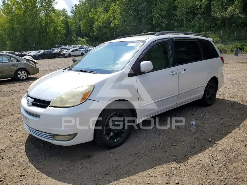 2004 Toyota SIENNA фото