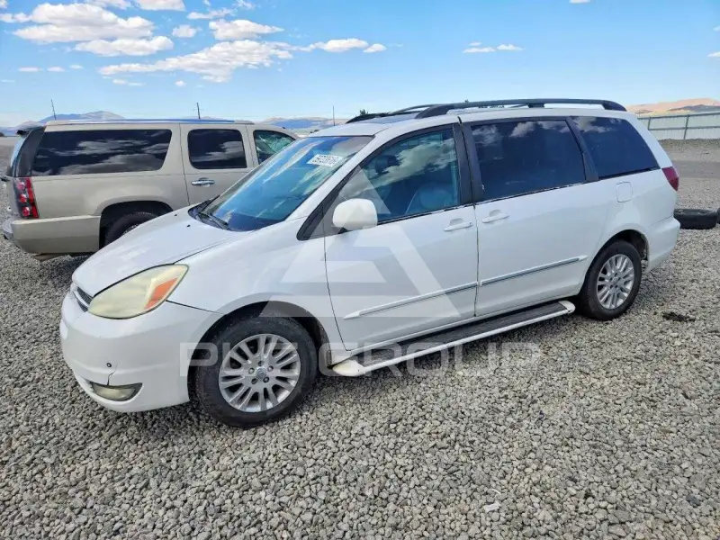 2004 Toyota SIENNA фото