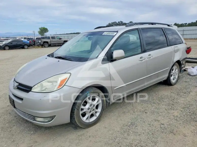 2004 Toyota SIENNA фото
