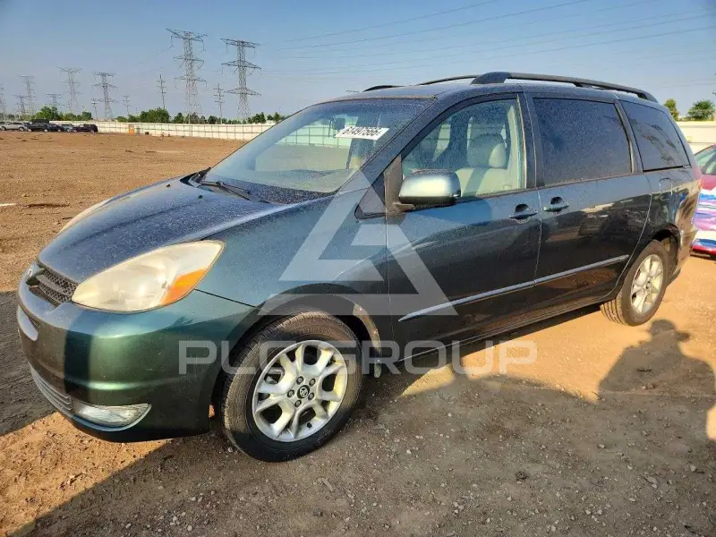 2004 Toyota SIENNA фото