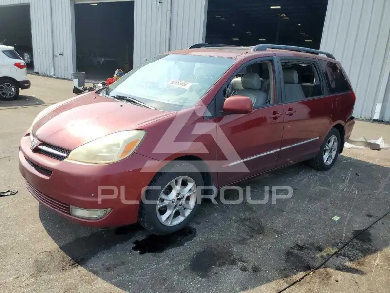 2004 Toyota SIENNA фото
