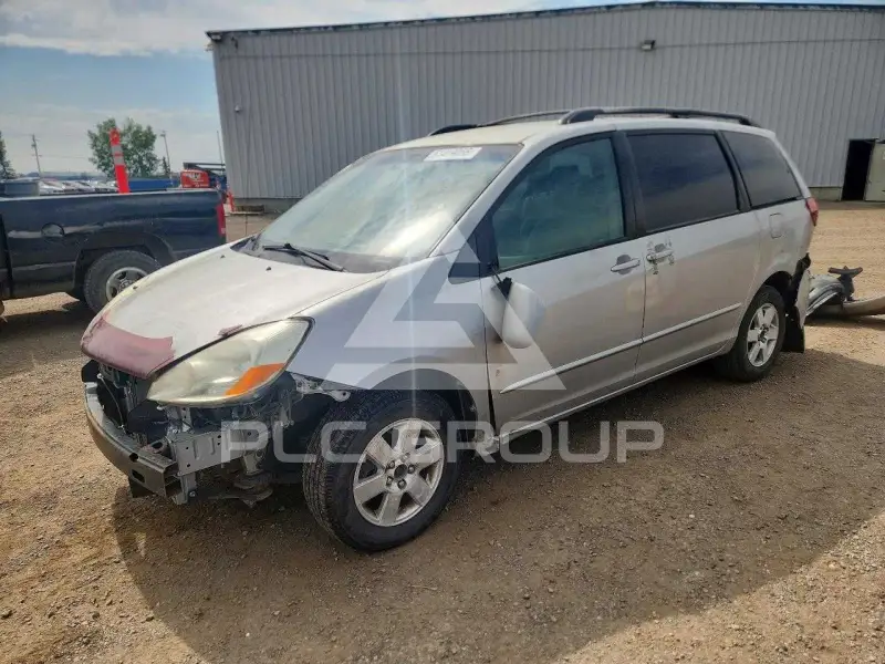 2004 Toyota SIENNA фото