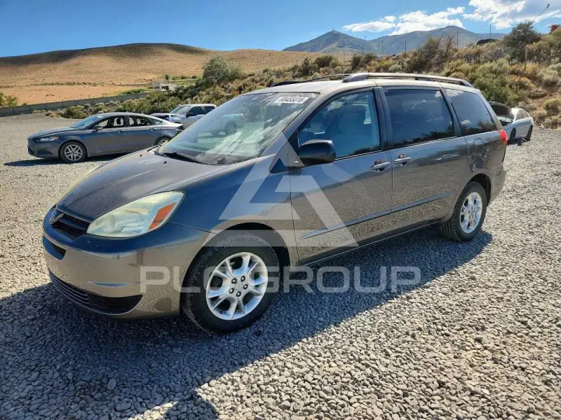 2004 Toyota SIENNA фото