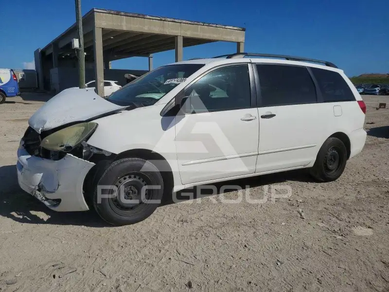 2004 Toyota SIENNA фото